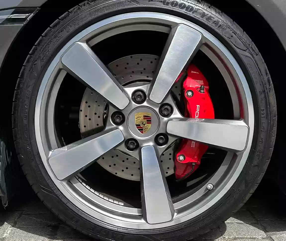 Porsche 911 4S